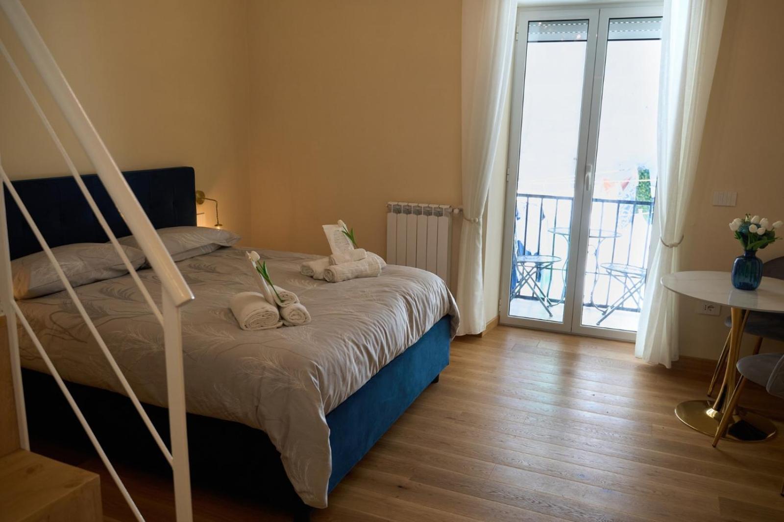Alesuite Неаполь Екстер'єр фото